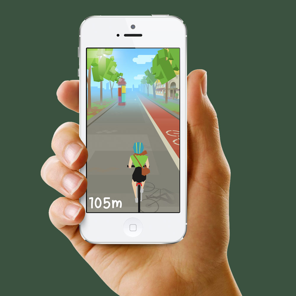 Photo of hand holding mobile phone with Ringstrasse 150 Ring Ride game.