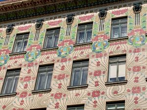 Photo of facade of Linke Wienzeile 40 Vienna